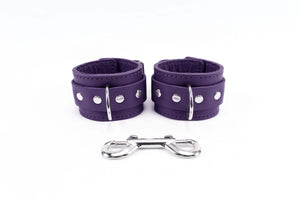 Ankle and Wrist Cuffs Collar Chain Leash Set - Soft Handcrafted Leather BDSM Restraints | Atlanta Collection